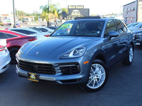 Used 2019 Porsche Cayenne AWD/4WD image 41