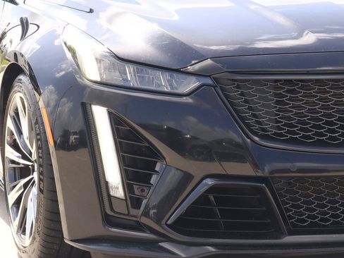 Used 2022 Cadillac CT5 V Blackwing w/ Parking Package RWD image 9