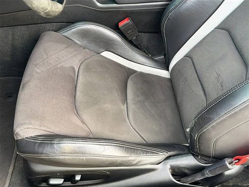 Used 2022 Chevrolet Camaro SS image 19