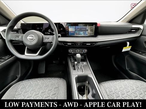 New 2025 Nissan Kicks SV w/ SV Premium Package image 5