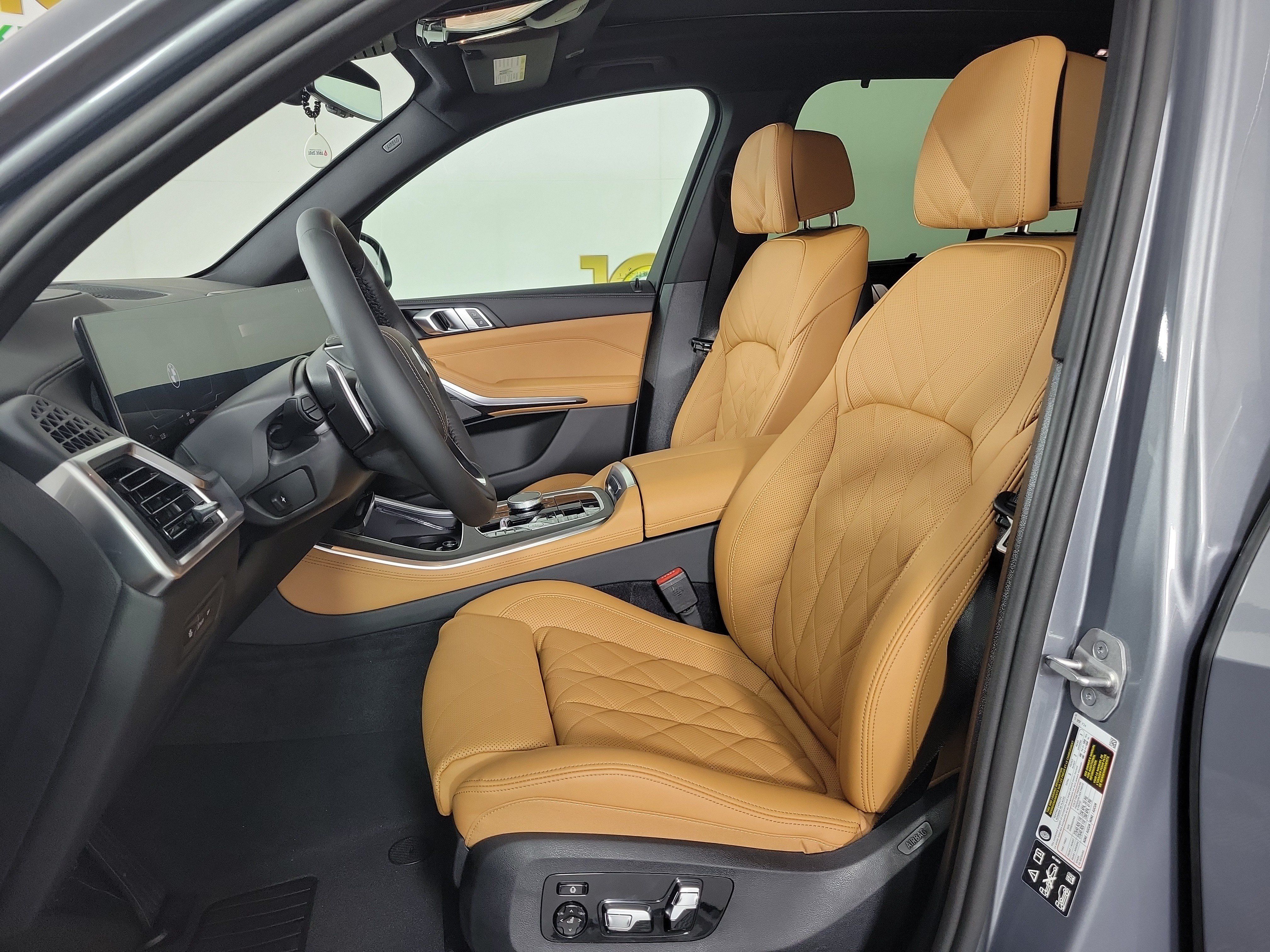 Certified 2026 BMW X5 xDrive40i AWD/4WD image 9