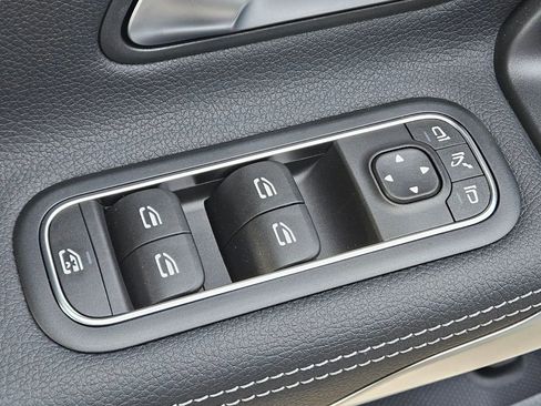 New 2026 Mercedes-Benz CLA 250 4MATIC image 17