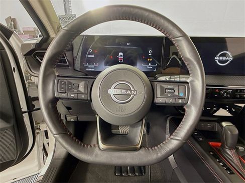 Certified 2025 Nissan Kicks SR w/ SR Premium Package image 11