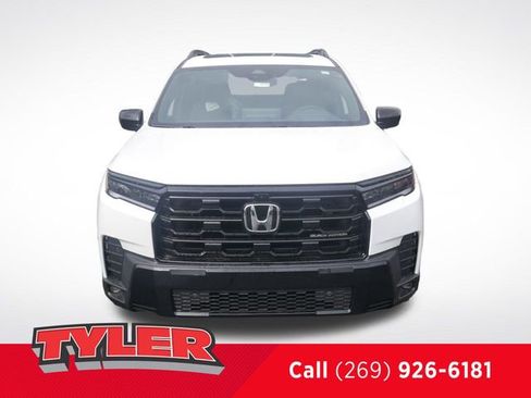 New 2026 Honda Pilot Black Edition image 2