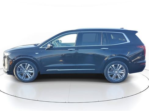 Certified 2024 Cadillac XT6 Premium Luxury w/ Technology Package image 2