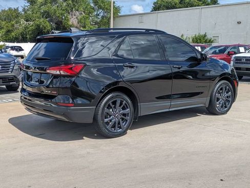 Used 2022 Chevrolet Equinox RS w/ RS Leather Package FWD image 6