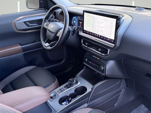 New 2025 Ford Bronco Sport Outer Banks w/ Outer Banks Tech Package+ image 6