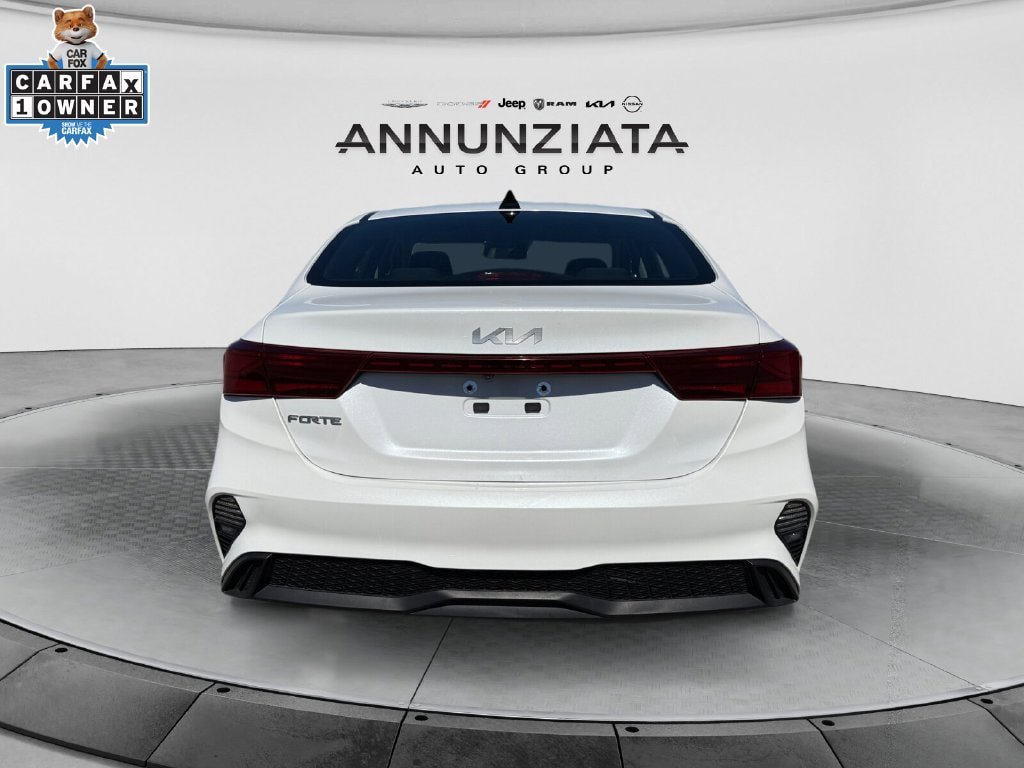 Certified 2023 Kia Forte LXS FWD image 4