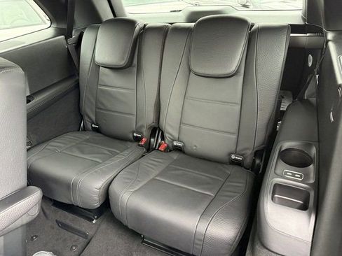 New 2025 Mercedes-Benz GLS 450 4MATIC image 14