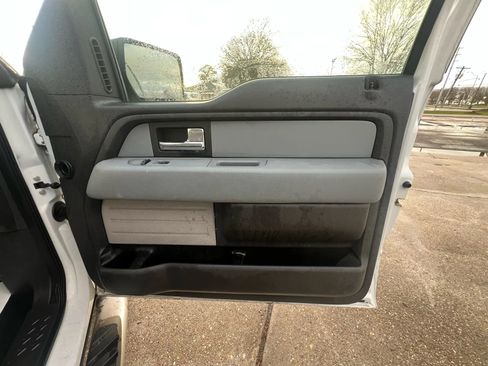Used 2013 Ford F150 XLT w/ XLT Chrome Pkg image 22