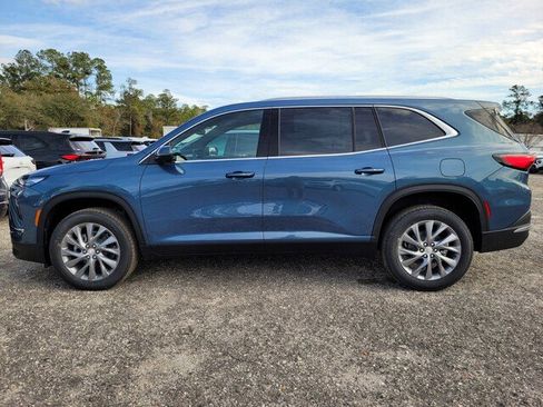 New 2025 Buick Enclave Preferred w/ Power Package image 5