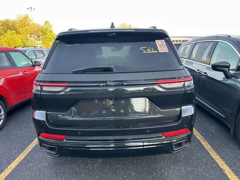 Used 2024 Jeep Grand Cherokee Limited 4xe AWD/4WD image 7