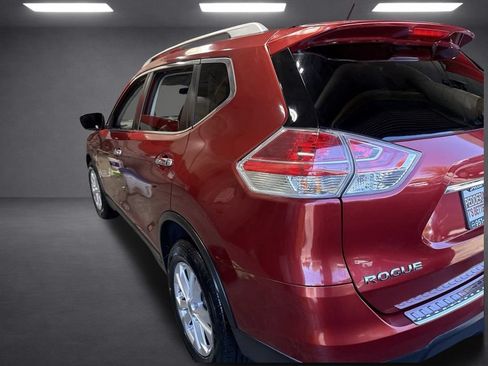 Used 2015 Nissan Rogue SV FWD image 7