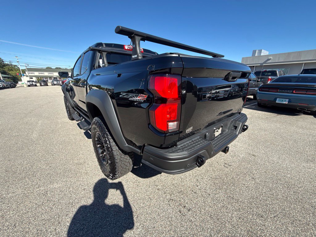 Used 2026 Chevrolet Colorado ZR2 w/ ZR2 Bison Edition AWD/4WD image 3