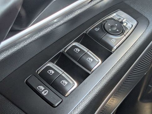 Certified 2025 Kia Telluride S FWD image 34