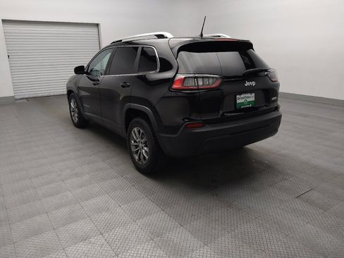 Used 2019 Jeep Cherokee Latitude Plus FWD image 5
