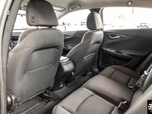 Used 2023 Chevrolet Malibu LS FWD image 19