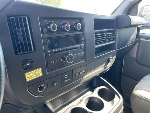 Used 2014 Chevrolet Express 3500 LT w/ LT Preferred Equipment Group RWD image 7