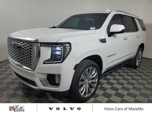Used 2024 GMC Yukon Denali RWD image 4