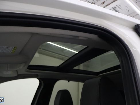 Used 2025 MAZDA CX-70 Plug-In Hybrid w/ Premium Pkg image 26