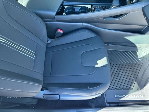 New 2026 Hyundai Elantra Sport FWD image 17