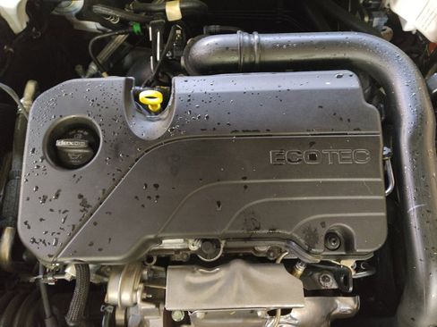 Used 2023 Chevrolet Malibu LT image 30