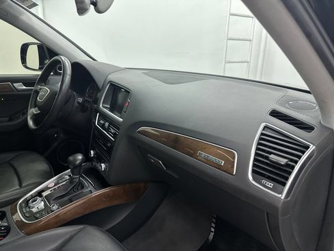 Used 2016 Audi Q5 2.0T Premium Plus w/ Technology Package AWD/4WD image 32