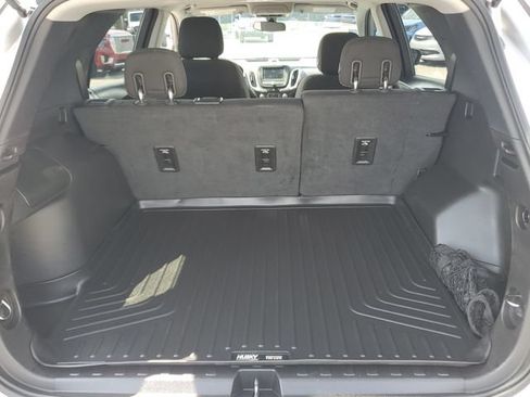 Used 2019 Chevrolet Equinox LT AWD/4WD image 9