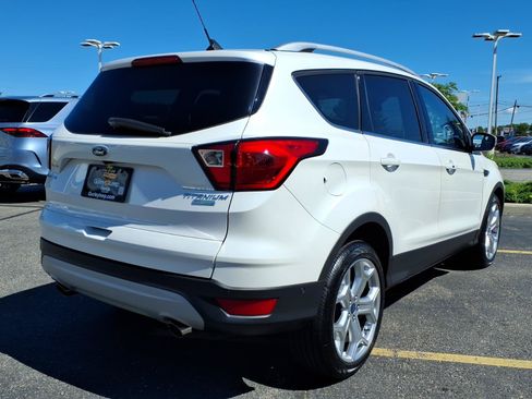 Used 2019 Ford Escape Titanium FWD image 11