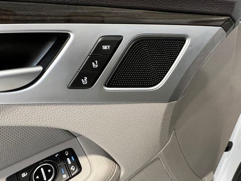 Used 2018 Genesis G80 3.8 image 29