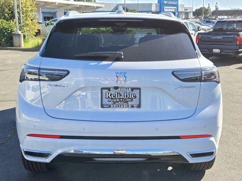 New 2026 Buick Envision Avenir image 5