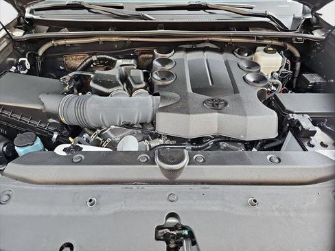 Certified 2024 Toyota 4Runner TRD Off-Road Premium w/ Moonroof Package image 23