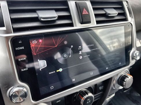 Used 2015 Toyota 4Runner SR5 image 12