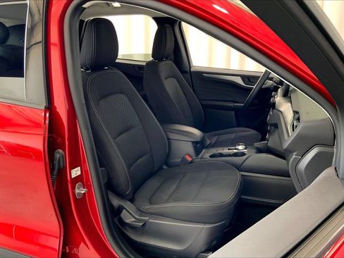 Used 2025 Ford Escape Active FWD image 6