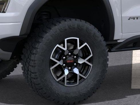 New 2026 GMC Canyon AT4X AWD/4WD image 9
