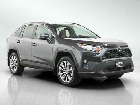 Used 2021 Toyota RAV4 XLE Premium AWD/4WD image 7