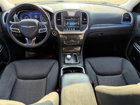 Used 2020 Chrysler 300 Touring w/ Sport Appearance Package image 26