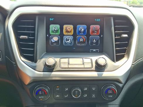 Used 2019 GMC Acadia SLT w/ LPO, Floor Liner Package AWD/4WD image 18
