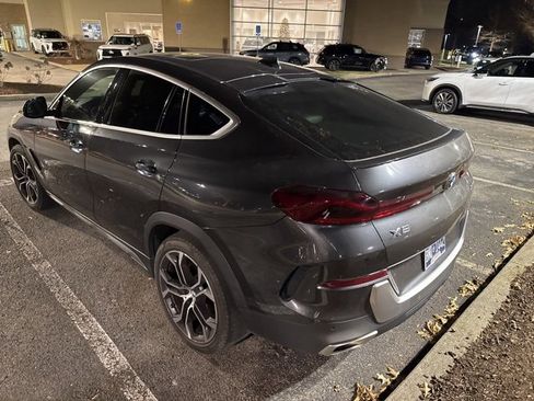 Used 2023 BMW X6 xDrive40i w/ Premium Package image 9