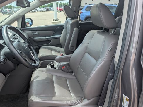 Used 2016 Honda Odyssey EX-L image 21
