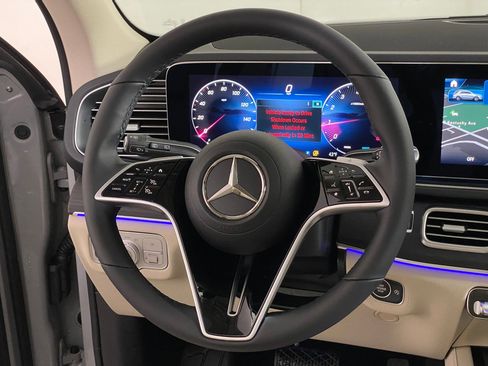 New 2026 Mercedes-Benz GLE 350 4MATIC image 17