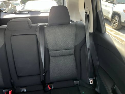 Used 2025 Nissan Rogue SV AWD/4WD image 39