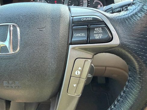 Used 2014 Honda Odyssey Touring Elite image 14