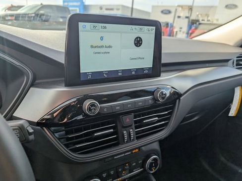 New 2026 Ford Escape Active FWD image 20