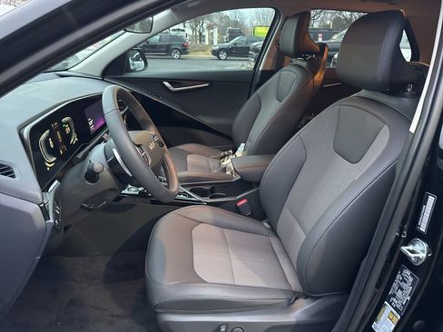 New 2026 Kia Niro EX image 10