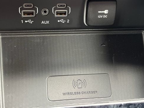New 2025 Jeep Grand Cherokee L Altitude AWD/4WD image 12