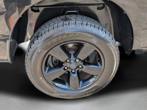 Used 2016 RAM 1500 Express w/ Black Ram 1500 Express Group image 25