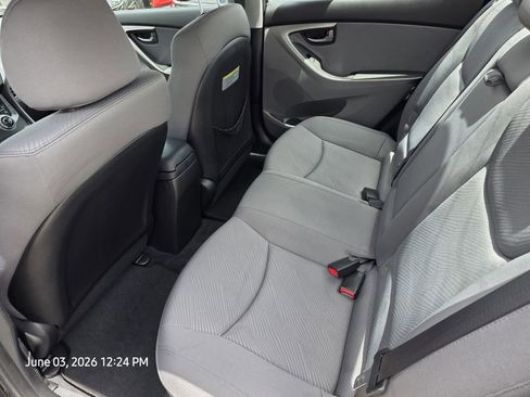 Used 2013 Hyundai Elantra GLS w/ Preferred Pkg FWD image 16