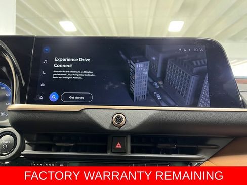 Used 2025 Toyota Crown Signia image 30