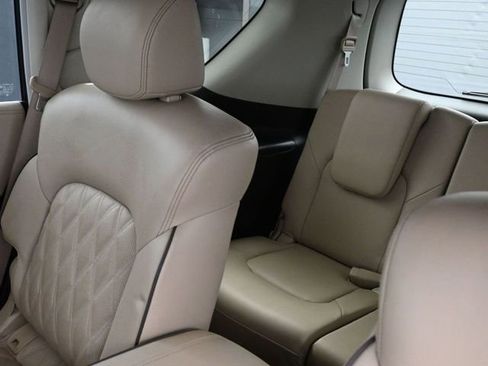 Used 2024 Nissan Armada Platinum w/ Captain's Chairs Package AWD/4WD image 22